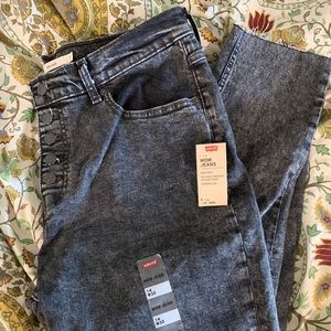 NWT Levi’s Grey Mom Jeans W32 (14)